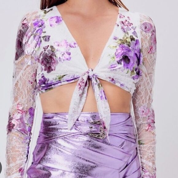 For love and lemons wildflower tie front top - Picture 1 of 10